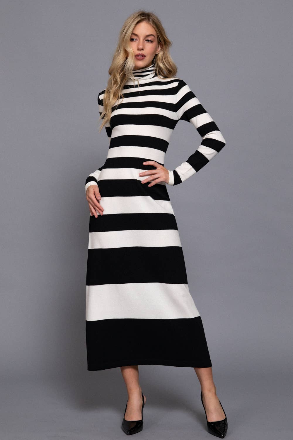 Long Sleeve Turtle Neck Rugby Stripe Maxi Dress: black/cream