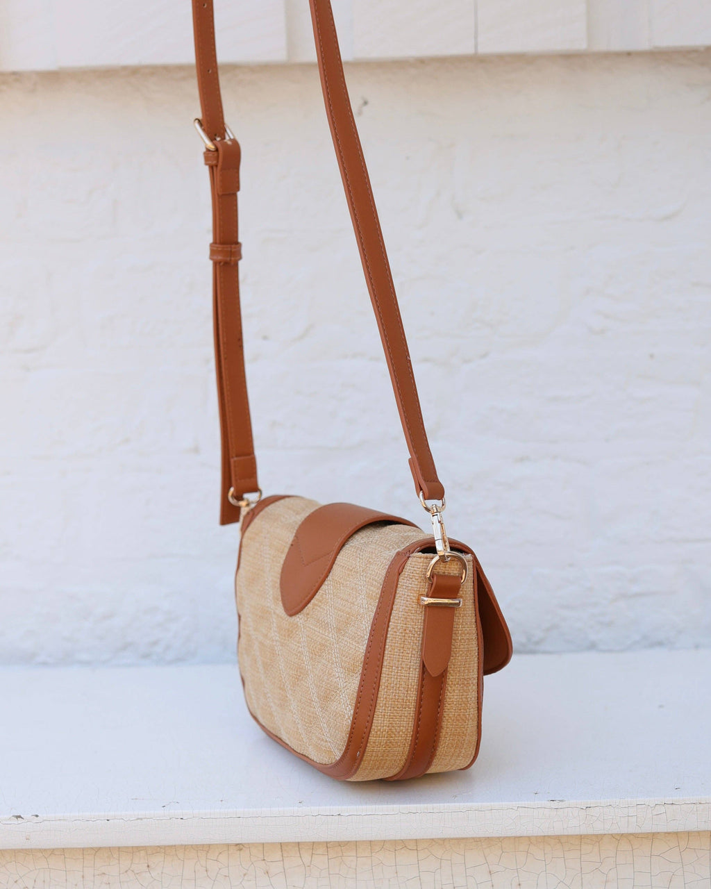 Griffin Crossbody Bag Natural and Saddle