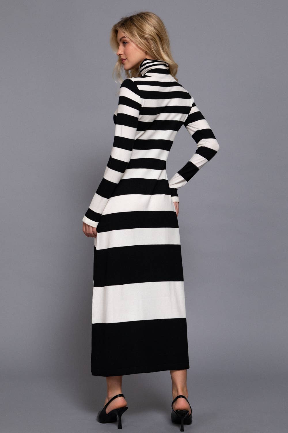 Long Sleeve Turtle Neck Rugby Stripe Maxi Dress: black/cream