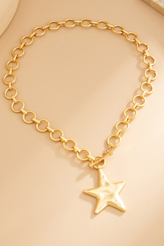 Star Toggle Chain Necklace - Gold