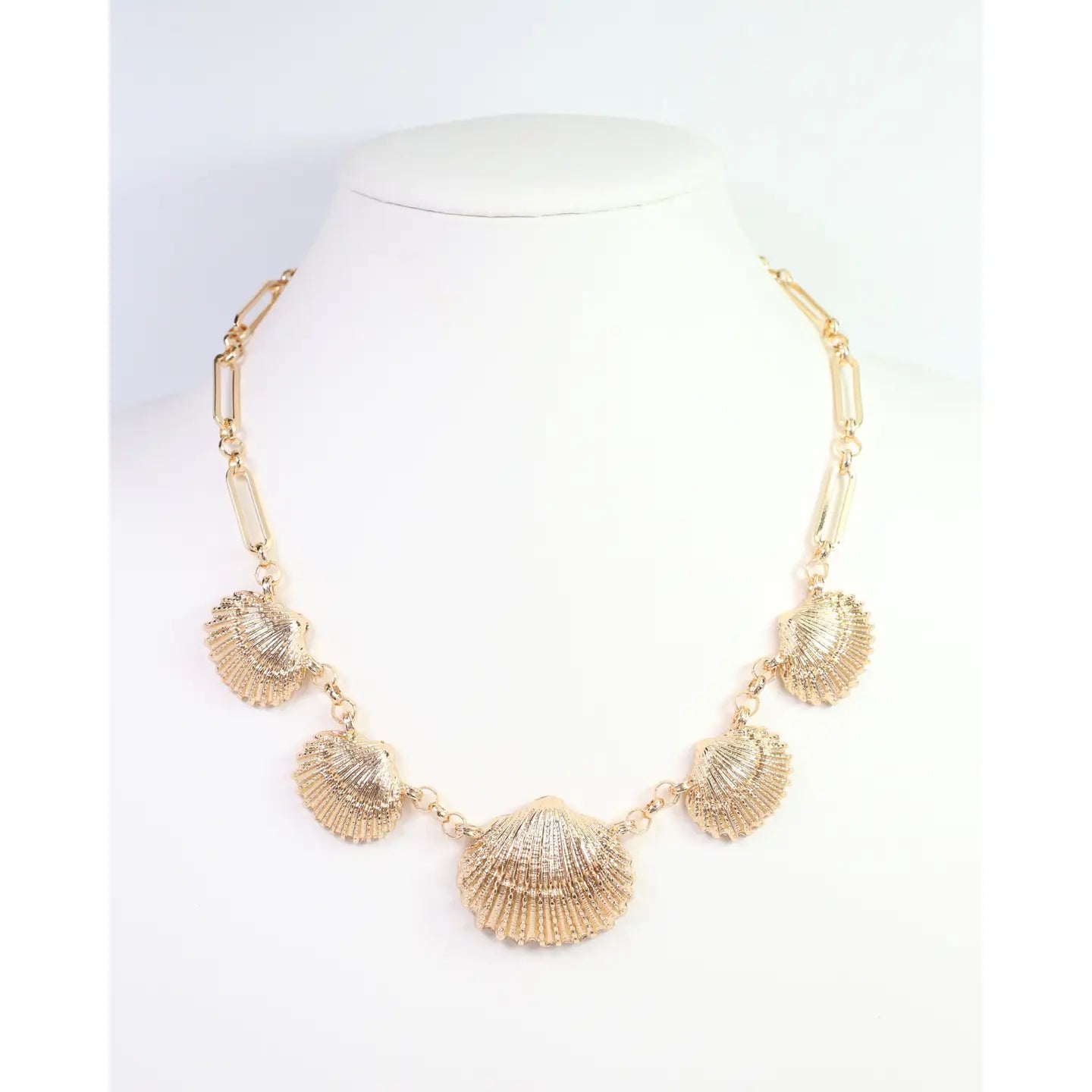 Shell Link Necklace