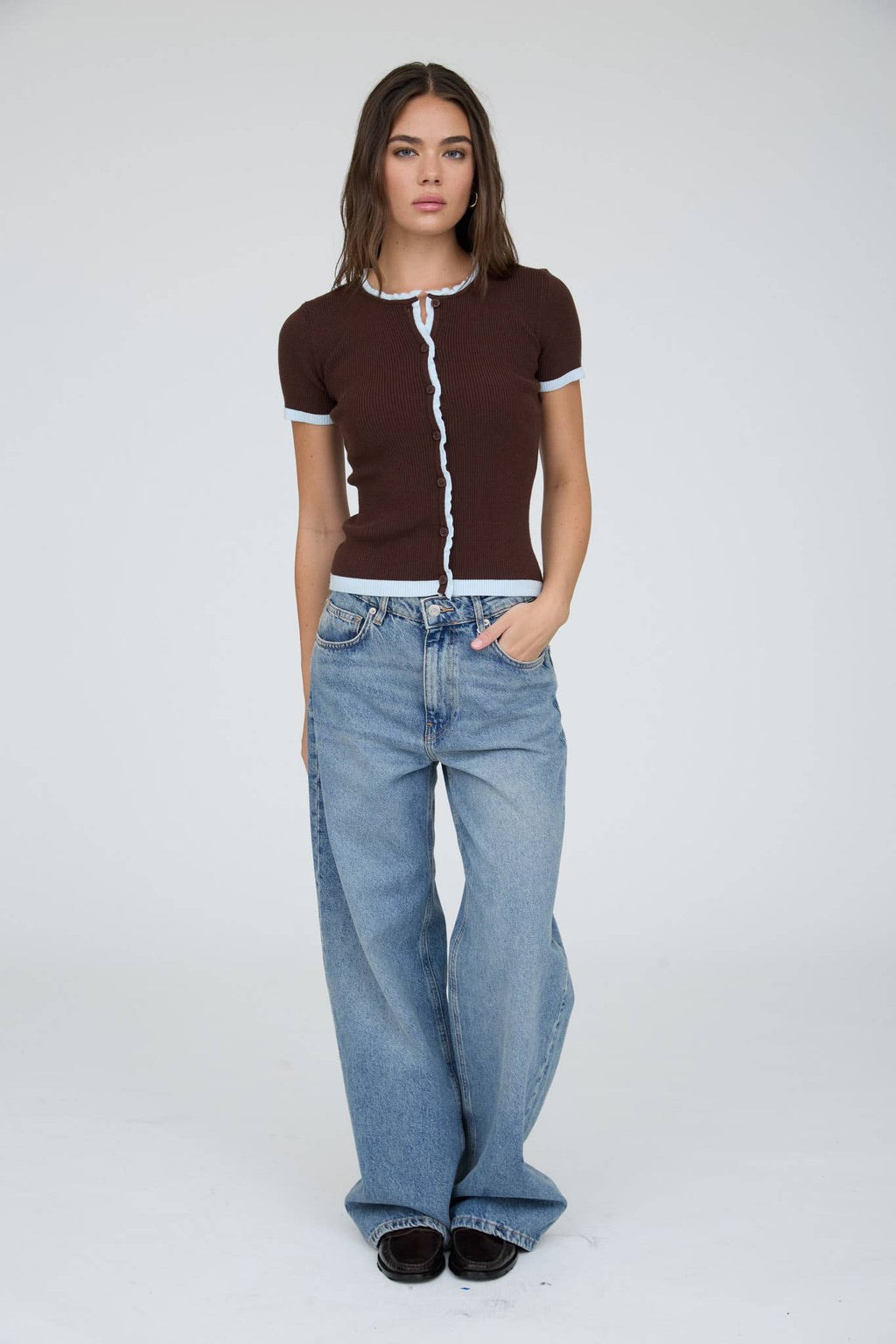 Contrast Trim Short Sleeve Cardigan: Brown