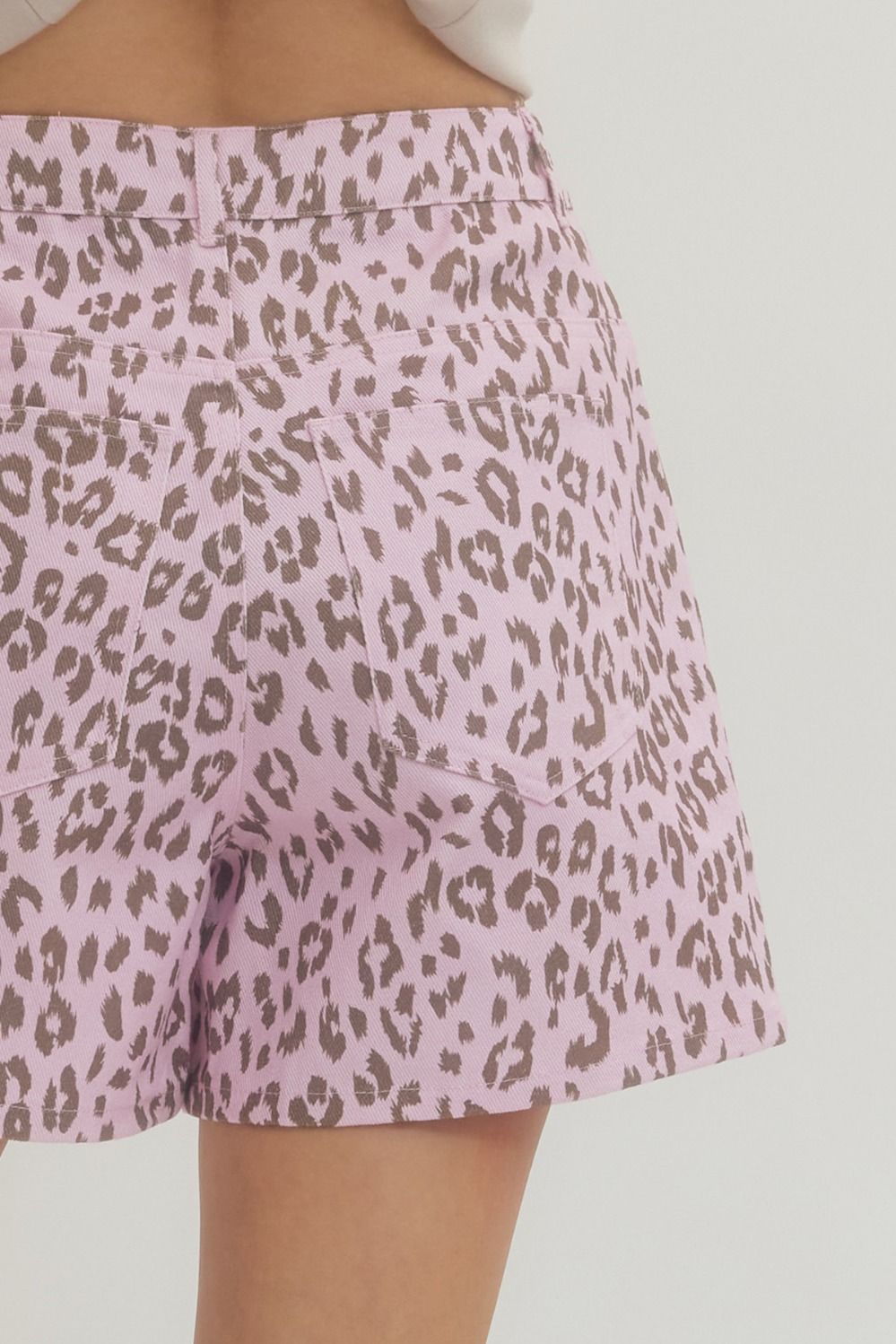 Leopard Print High-Waist Shorts - Pink